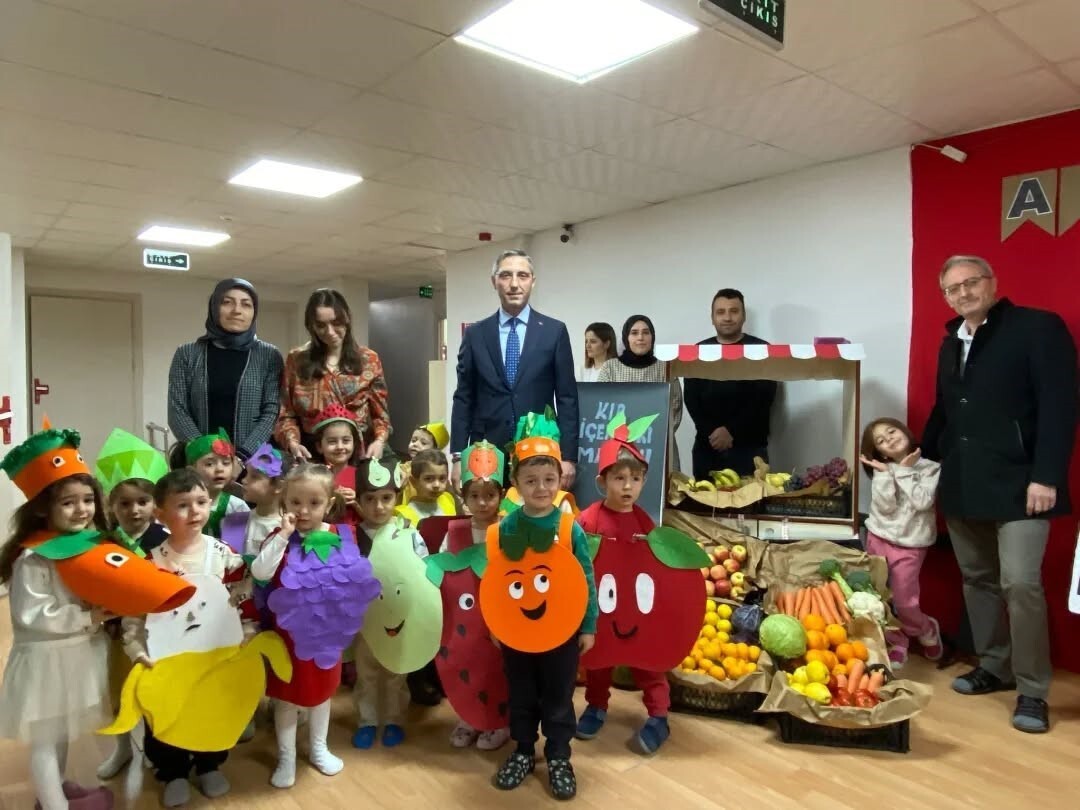 BAYBURT’TA 'AİLEMLE EĞİTİM YOLCULUĞUM' PROJESİ KAPSAMINDA RENKLİ ETKİNLİKLER YAPILDI