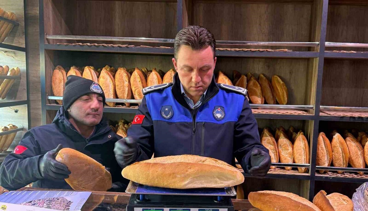 BAYBURT’TAKİ FIRINLARDA HİJYEN VE GRAMAJ DENETİMİ YAPILDI