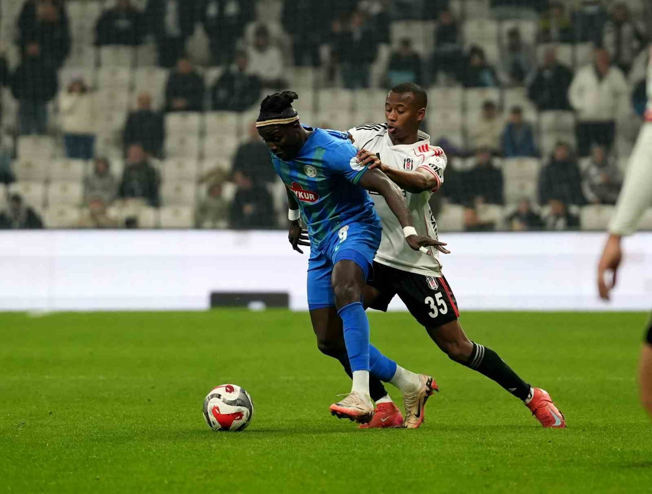 BEŞİKTAŞ’IN PORTEKİZLİ SAVUNMACI TİAGO DJALO, ÇAYKUR RİZESPOR MAÇINDA SARI KART GÖREREK CEZALI...