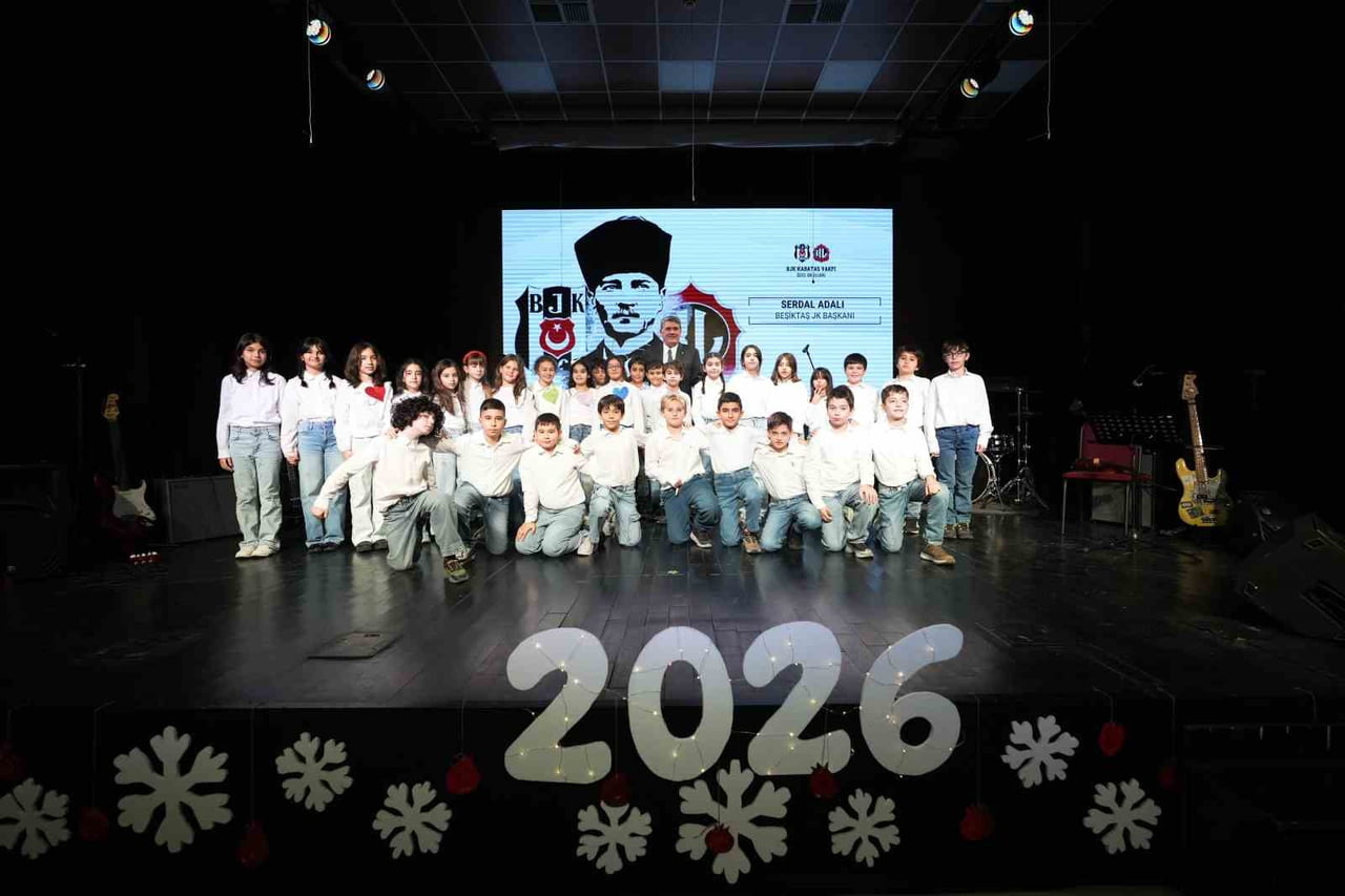 BEŞİKTAŞ KULÜBÜ BAŞKANI SERDAL ADALI, BJK-KABATAŞ VAKFI OKULLARI’NIN ÇAMLICA KAMPÜSÜ’NDE...