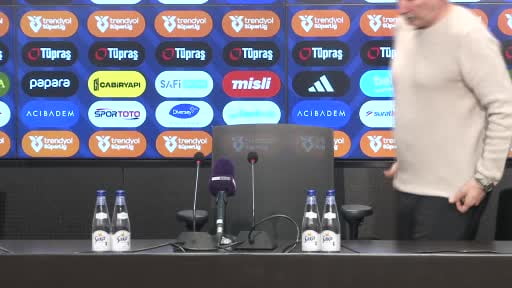 Beşiktaş Teknik Direktörü Sergen Yalçın, Çaykur Rizespor galibiyeti sonrası, ligin ikinci yarısı...