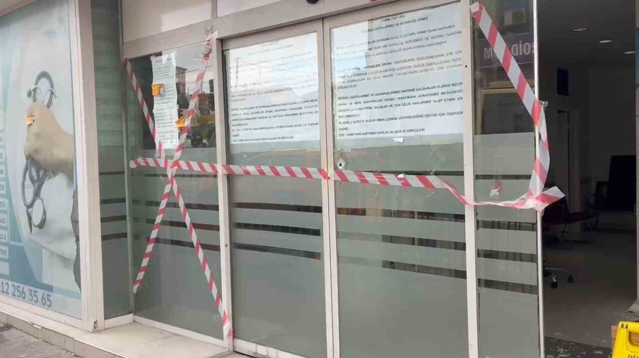 BEYOĞLU'NDA BULUNAN TAŞINMA AŞAMASINDAKİ ÖZEL OKMEYDANI HASTANESİ'NE ÖNCEKİ GECE ATEŞ AÇILDI....