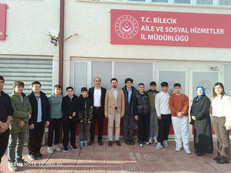 BİLECİK'TE ÖĞRENCİLER SOSYAL HİZMETLERİ YERİNDE İNCELEDİ