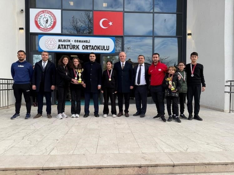 BİLECİK'TE OKUL SPORLARINDA MASA TENİSİ BAŞARISI