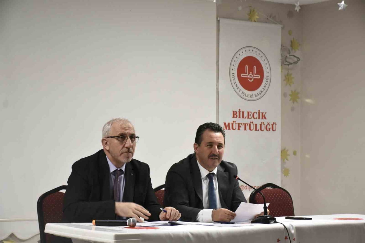 BİLECİK İL MÜFTÜLÜĞÜNDE YILIN SON TOPLANTISI YAPILDI