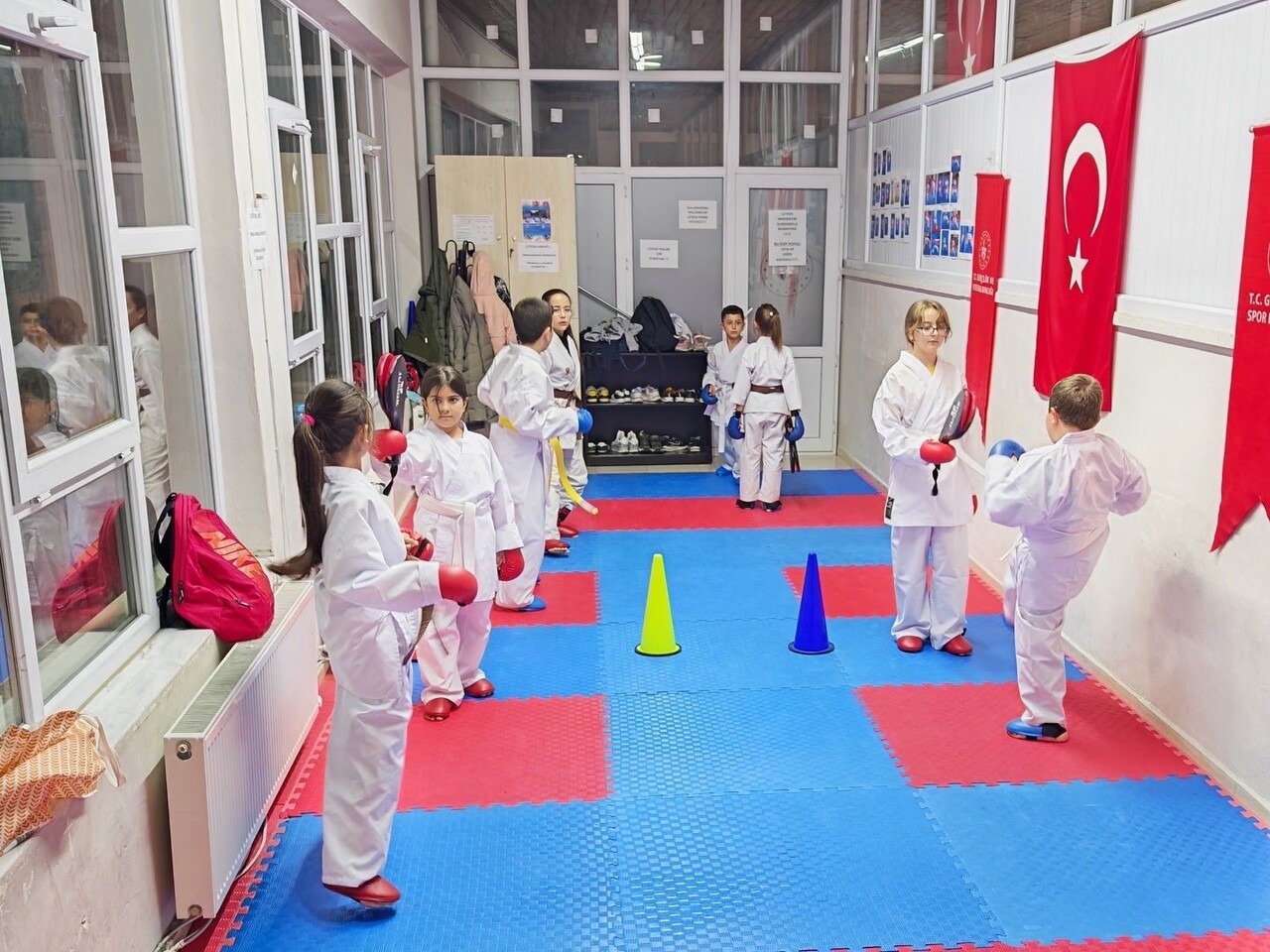BİLECİK’TE KARATE SPOR OKULLARINDA YOĞUN TEMPO