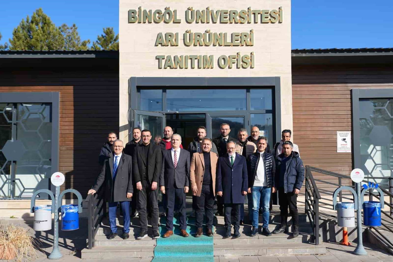 BİNGÖL ÜNİVERSİTESİ, 2026 YILINI ‘ÜRETİM YILI’ İLAN EDEREK EĞİTİM-ÖĞRETİM VE ARAŞTIRMA...