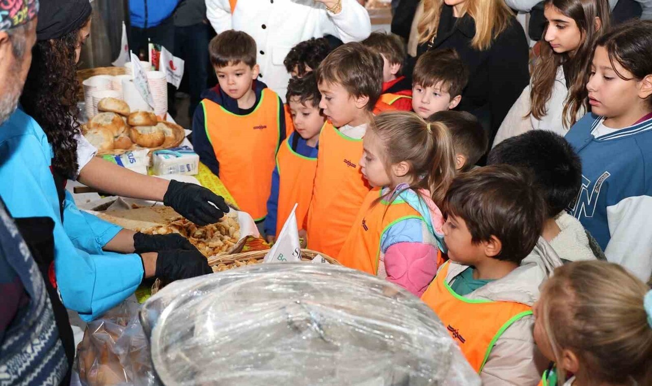 BODRUM’DA 12. TOPRAK ANA GÜNÜ VE YERLİ MALI HAFTASI KUTLANDI