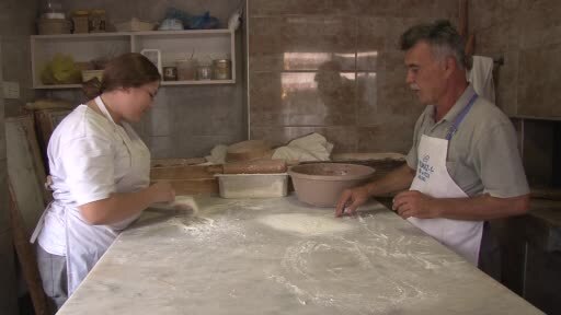 Bu iş yerine çırak olarak giren patron olarak çıkıyor