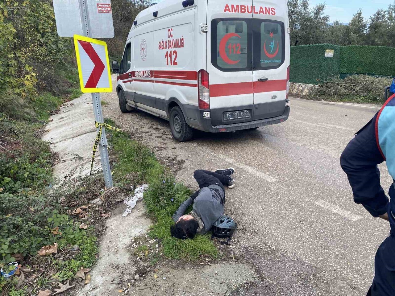 BURSA'NIN MUDANYA İLÇESİ AYDINPINAR MAHALLESİ ESKİ MUDANYA CADDESİ ÜZERİNDE SAAT 12.30 SIRALARINDA...