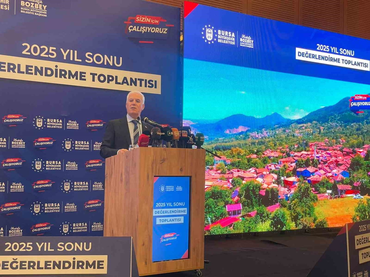 BURSA BÜYÜKŞEHİR BELEDİYE BAŞKANI MUSTAFA BOZBEY, BU YIL İÇİNDE 15 MİLYON METRE DAMLA SULAMA...