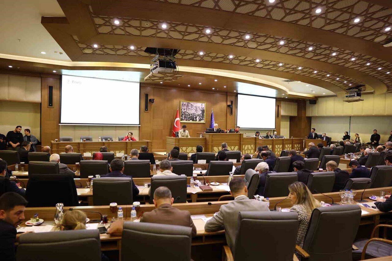 BURSA BÜYÜKŞEHİR BELEDİYE MECLİSİ’NİN ARALIK AYI BİRİNCİ OTURUMU, BÜYÜKŞEHİR BELEDİYE BAŞKANI...
