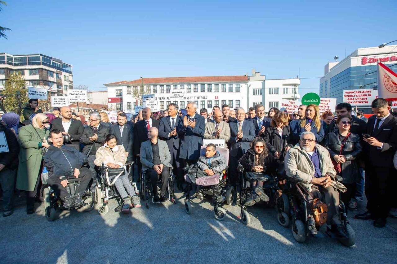 BURSA BÜYÜKŞEHİR BELEDİYESİ TARAFINDAN ÖZEL GEREKSİNİMLİ BİREYLERİN GÜNDELİK HAYATTAKİ ROLÜNÜ...