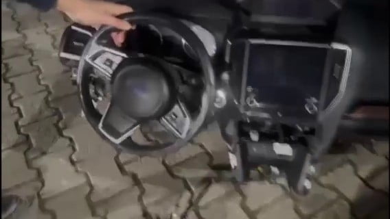 BURSA’DA 12 MİLYON TL DEĞERİNDE GÜMRÜK KAÇAĞI OTOMOBİL PARÇALARI ELE GEÇİRİLDİ