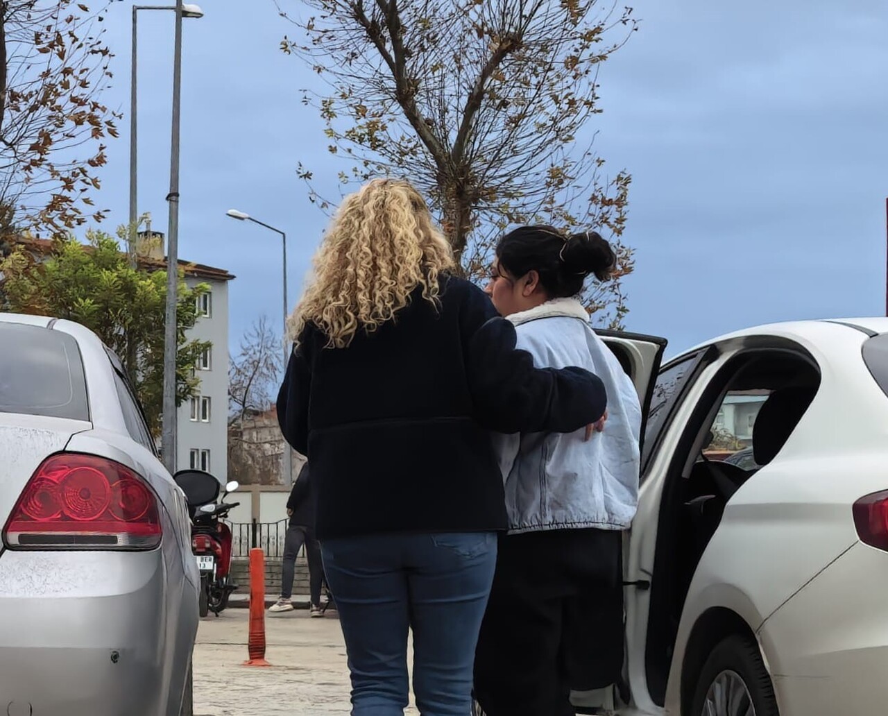 BURSA İL EMNİYET MÜDÜRLÜĞÜ NARKOTİK ŞUBE MÜDÜRLÜĞÜ İNEGÖL BÜRO AMİRLİĞİ EKİPLERİ ORHANİYE...