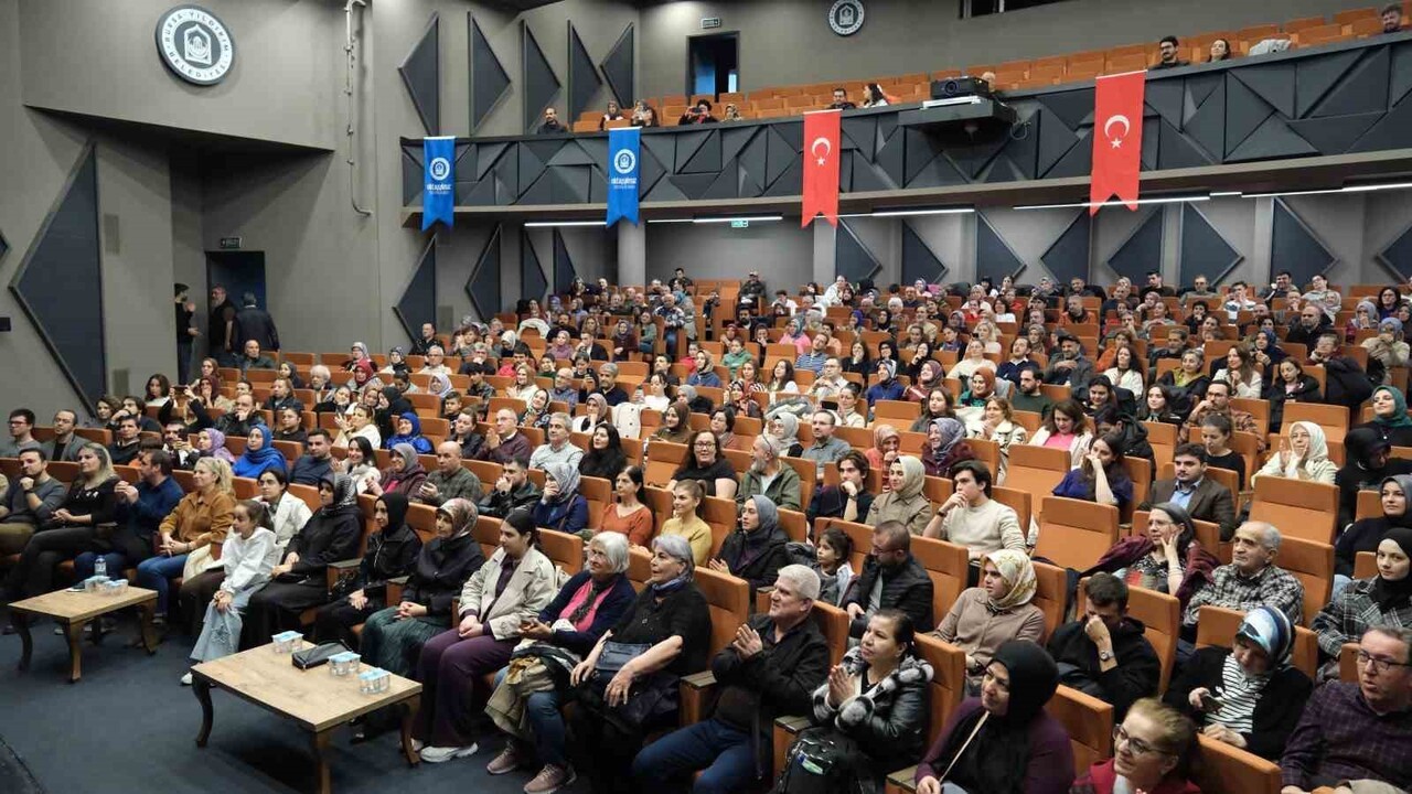 BURSA-YILDIRIM BELEDİYESİ, 2025-2026 KÜLTÜR SANAT SEZONU’NDA BİRBİRİNDEN DEĞERLİ SANATÇILARI...