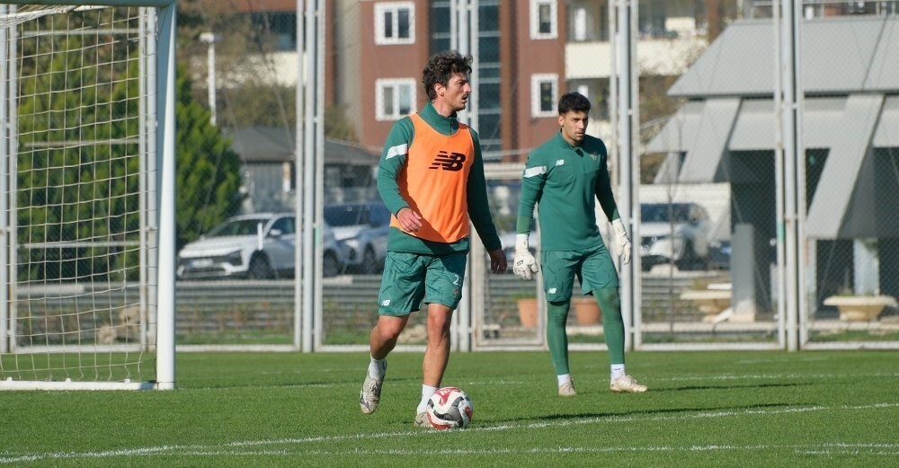 BURSASPOR, NESİNE 2. LİG’İN 17. HAFTASINDA SAHASINDA OYNAYACAĞI ALİAĞA FK KARŞILAŞMASININ...