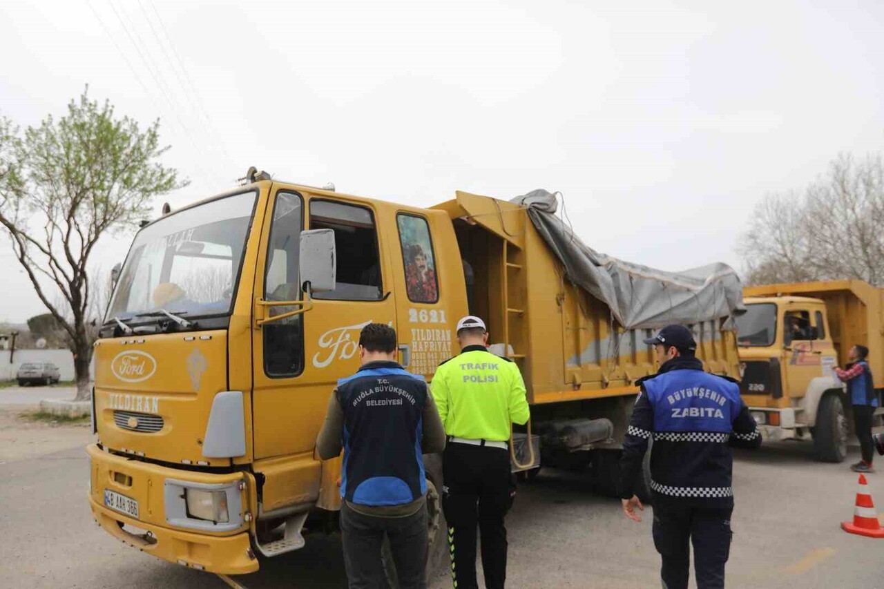 BÜYÜKŞEHİR KAÇAK HAFRİYATLA MÜCADELEDE DENETİMLERİNİ SÜRDÜRÜYOR