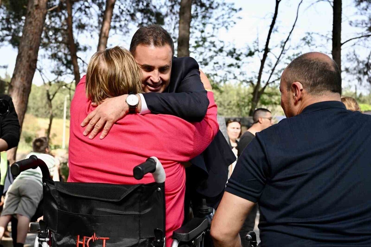 BÜYÜKŞEHİRDEN ÖZEL BİREYLERE 5.000 TL NAKDİ DESTEK