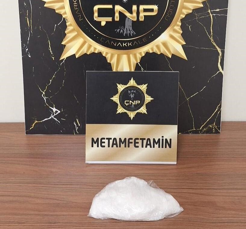 ÇANAKKALE’DE SON BİR HAFTADA GERÇEKLEŞTİRİLEN HUZUR UYGULAMALARINDA 7 ŞÜPHELİ TUTUKLANDI.