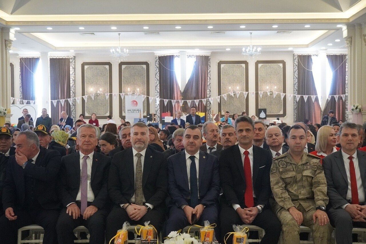 ÇAYCUMA'DA ENGELLİLER GÜNÜ KUTLANDI