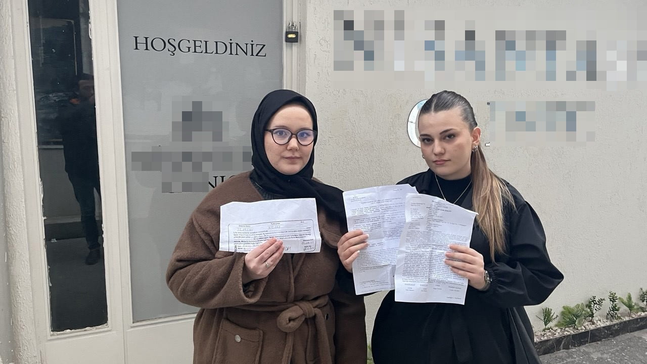 CEREN YILDIZ VE YAĞMUR KURT