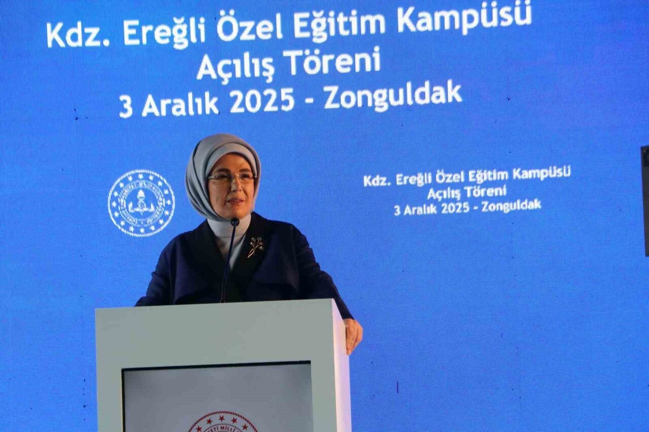 CUMHURBAŞKANI RECEP TAYYİP ERDOĞAN'IN EŞİ EMİNE ERDOĞAN, KARADENİZ EREĞLİ ÖZEL EĞİTİM KAMPÜSÜ'NÜN...