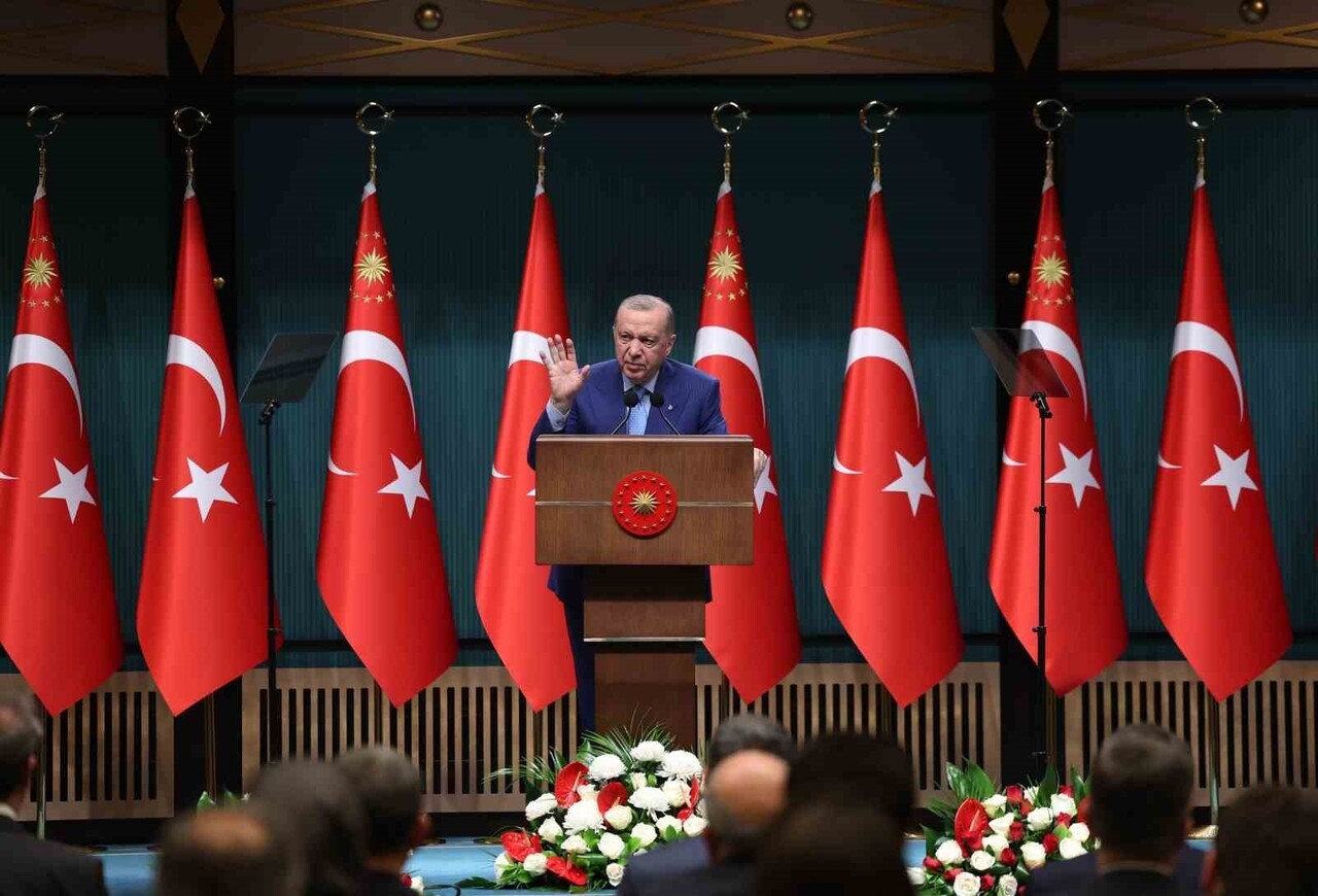 CUMHURBAŞKANI RECEP TAYYİP ERDOĞAN, CUMHURBAŞKANLIĞI KÜLLİYESİ'NDE GERÇEKLEŞTİRİLEN KABİNE...