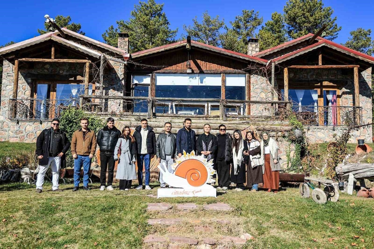 DENİZLİ'DE ÜNİVERSİTE ÖĞRENCİLERİ, TEKNİK GEZİ KAPSAMINDA CİTTASLOW (SAKİN ŞEHİR) UNVANINA SAHİP...