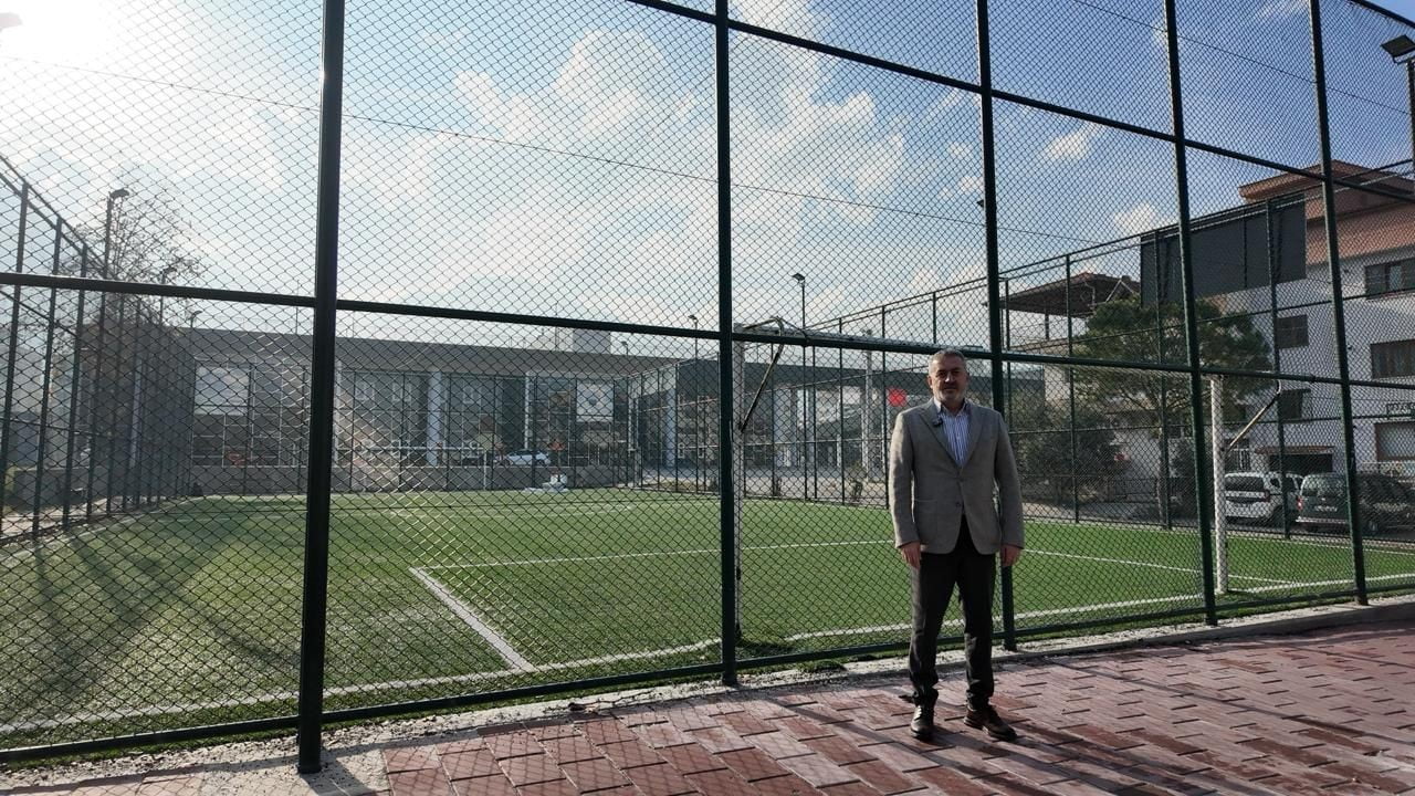 DENİZLİ’DE DAHA ÖNCE ÜCRETSİZ OLARAK HİZMET VEREN HALI SAHA GEÇTİĞİMİZ GÜNLERDE PAMUKKALE...