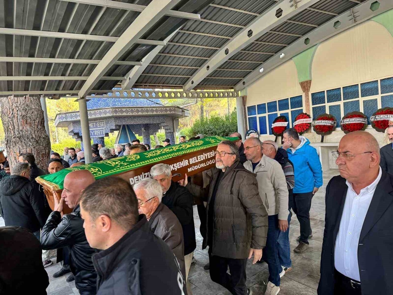 DENİZLİ GAZETECİLER CEMİYETİ (DGC) ÜYESİ GAZETECİ SEMA ZOYLAN'IN HAYATINI KAYBEDEN BABASI ALİ...