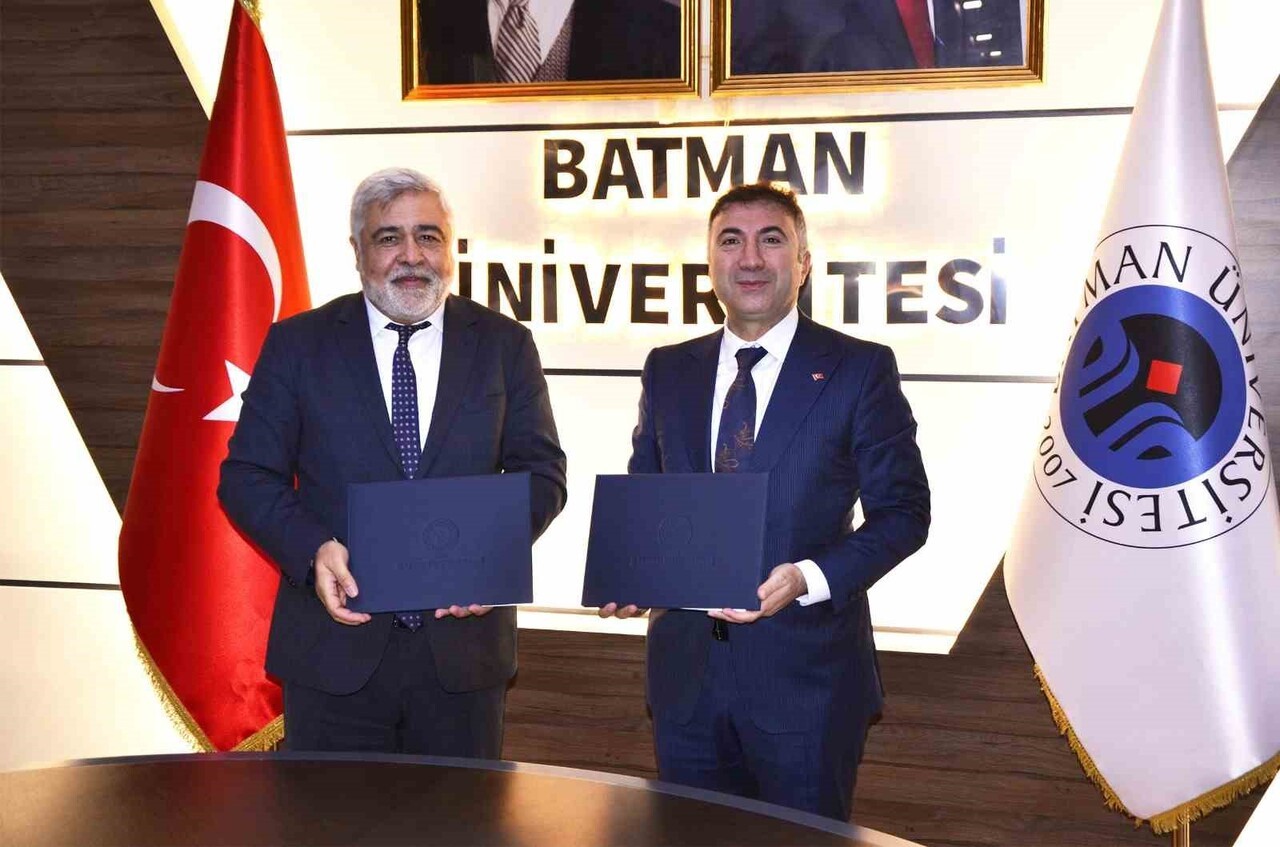 DİCLE ELEKTRİK İLE BATMAN ÜNİVERSİTESİ ARASINDA İMZALANAN LİSANSÜSTÜ EĞİTİM İŞBİRLİĞİ PROTOKOLÜ...