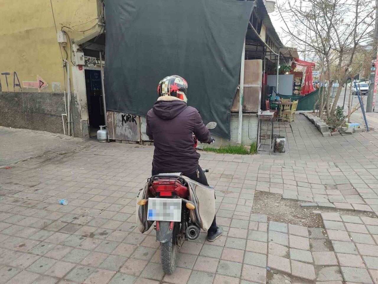 DİYARBAKIR'IN ÇERMİK İLÇESİNDE KENT GÜVENLİK YÖNETİM SİSTEMİNE (KGYS), TAKILAN MOTOSİKLET...