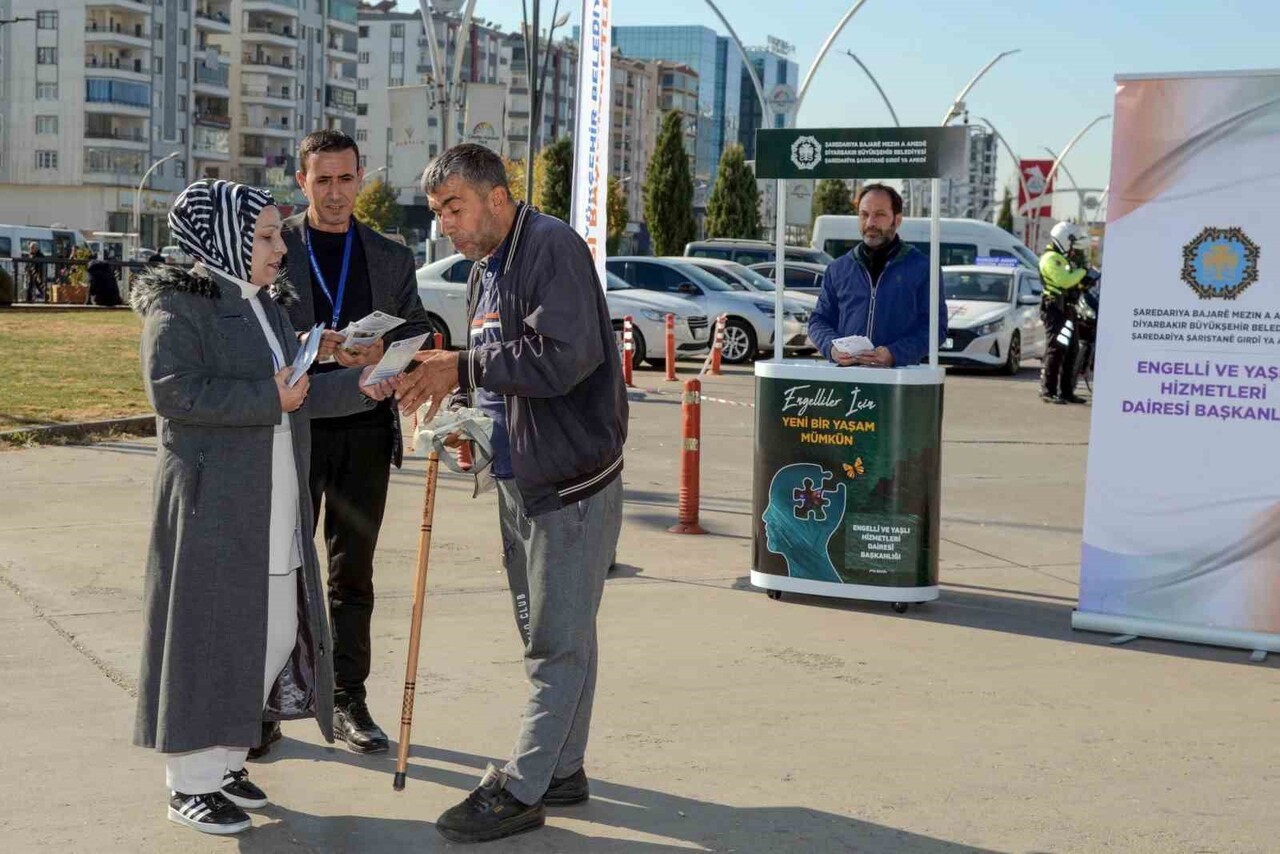 DİYARBAKIR BÜYÜKŞEHİR BELEDİYESİ, 3 ARALIK DÜNYA ENGELLİLER GÜNÜ KAPSAMINDA KENTİN ÜÇ AYRI...