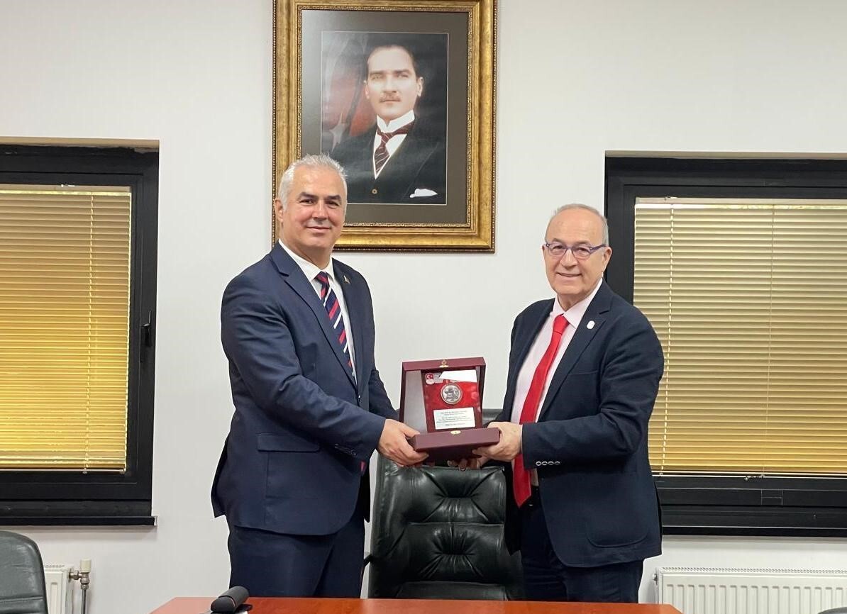 DOÇ. DR. MİNE GÜL, TMOK FAİR PLAY KOMİSYONU ÜYELERİNİ MİSAFİR ETMEKTEN ONUR DUYDUKLARINI...