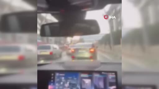 Düğün konvoyunda trafiği tehlikeye atan şahıslara 15 bin 888 TL  ceza