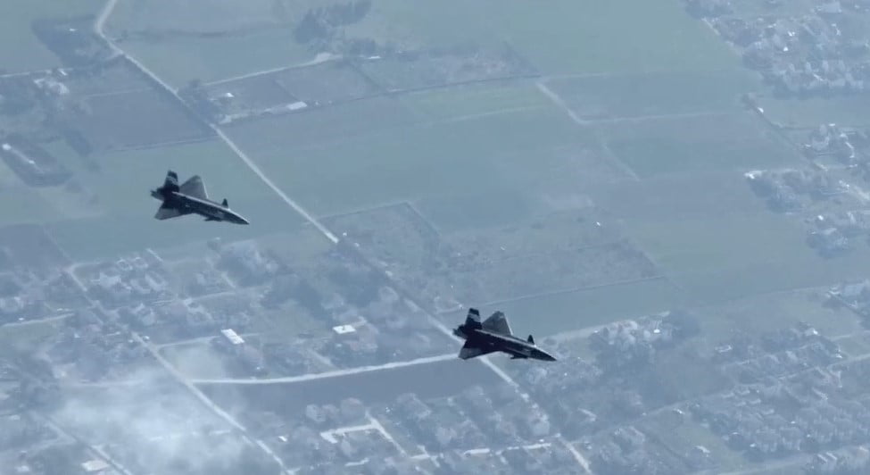 DÜNYA HAVACILIK TARİHİNDE İLKLERİ GERÇEKLEŞTİREN BAYRAKTAR KIZILELMA İNSANSIZ SAVAŞ UÇAĞI, AKILLI...