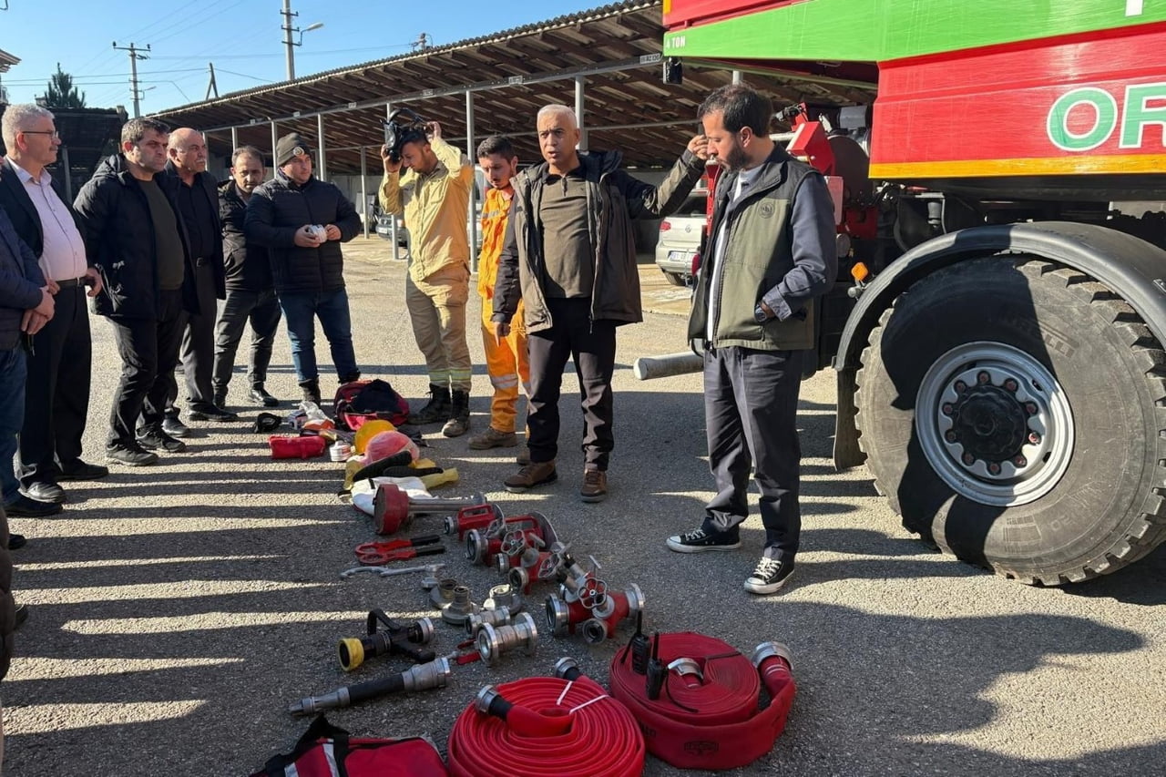 DÜZCE’DE ORMAN YANGINLARIYLA MÜCADELE YÖNTEMLERİ EĞİTİMİ YAPILDI.