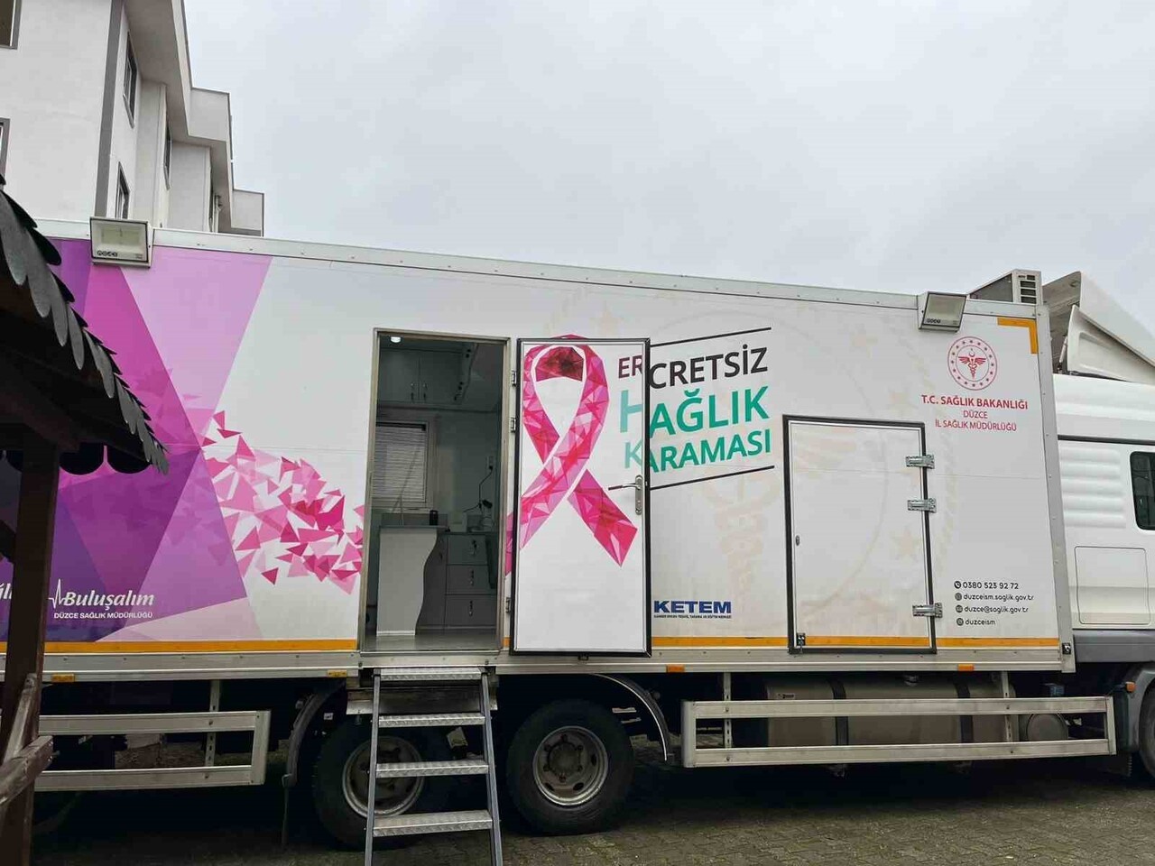 DÜZCE SAĞLIK MÜDÜRLÜĞÜ TARAFINDAN KANSER TARAMALARINI YAYGINLAŞTIRMAK VE DAHA FAZLA KİŞİYE ULAŞMAK...