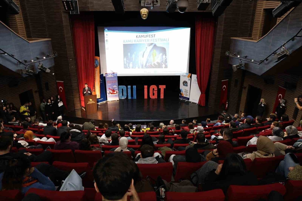 DÜZCE ÜNİVERSİTESİ KARİYER GELİŞTİRME VE MEZUN İZLEME UYGULAMA ARAŞTIRMA MERKEZİ İLE İŞLETME VE...