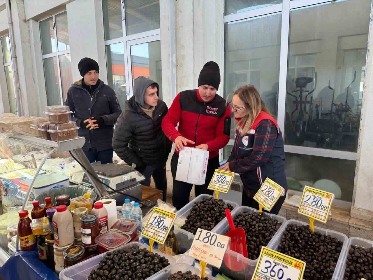 EDİRNE'NİN İPSALA İLÇE TARIM VE ORMAN MÜDÜRLÜĞÜ EKİPLERİ, TARIM ÜRÜNLERİ FİYAT İZLEME SİSTEMİ'NE...