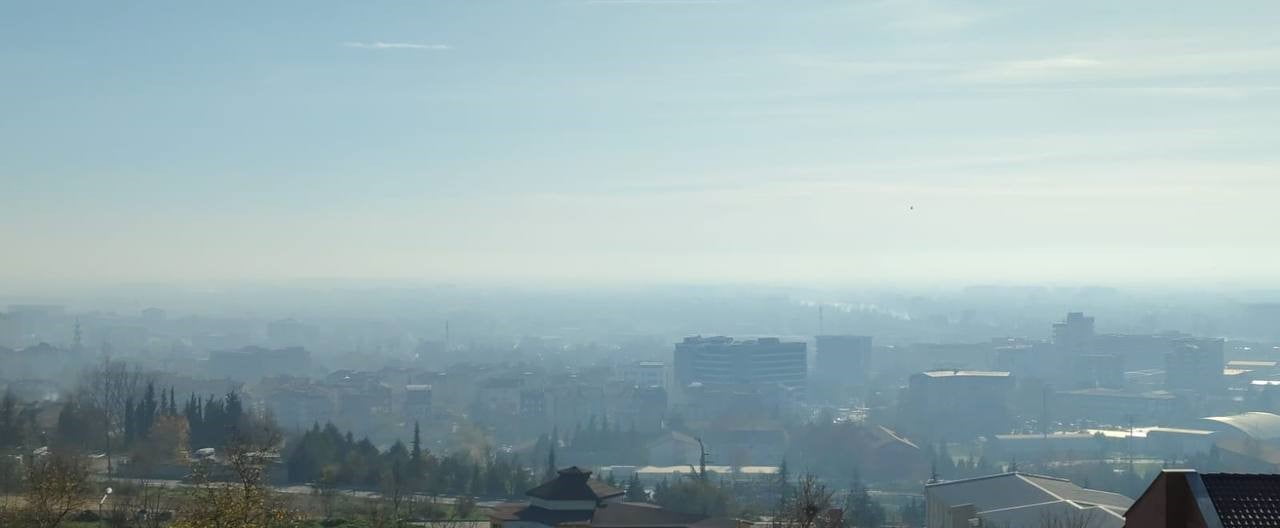 EDİRNE MERKEZDE HAVA KİRLİLİĞİ, GÜNÜN İLERLEYEN SAATLERİNDE ÇIPLAK GÖZLE FARK EDİLİR HALE...