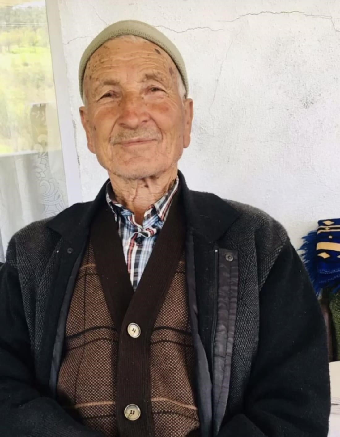 EGE EKSPRESİ TRENİ YAYA HAYATINI KAYBETTİ