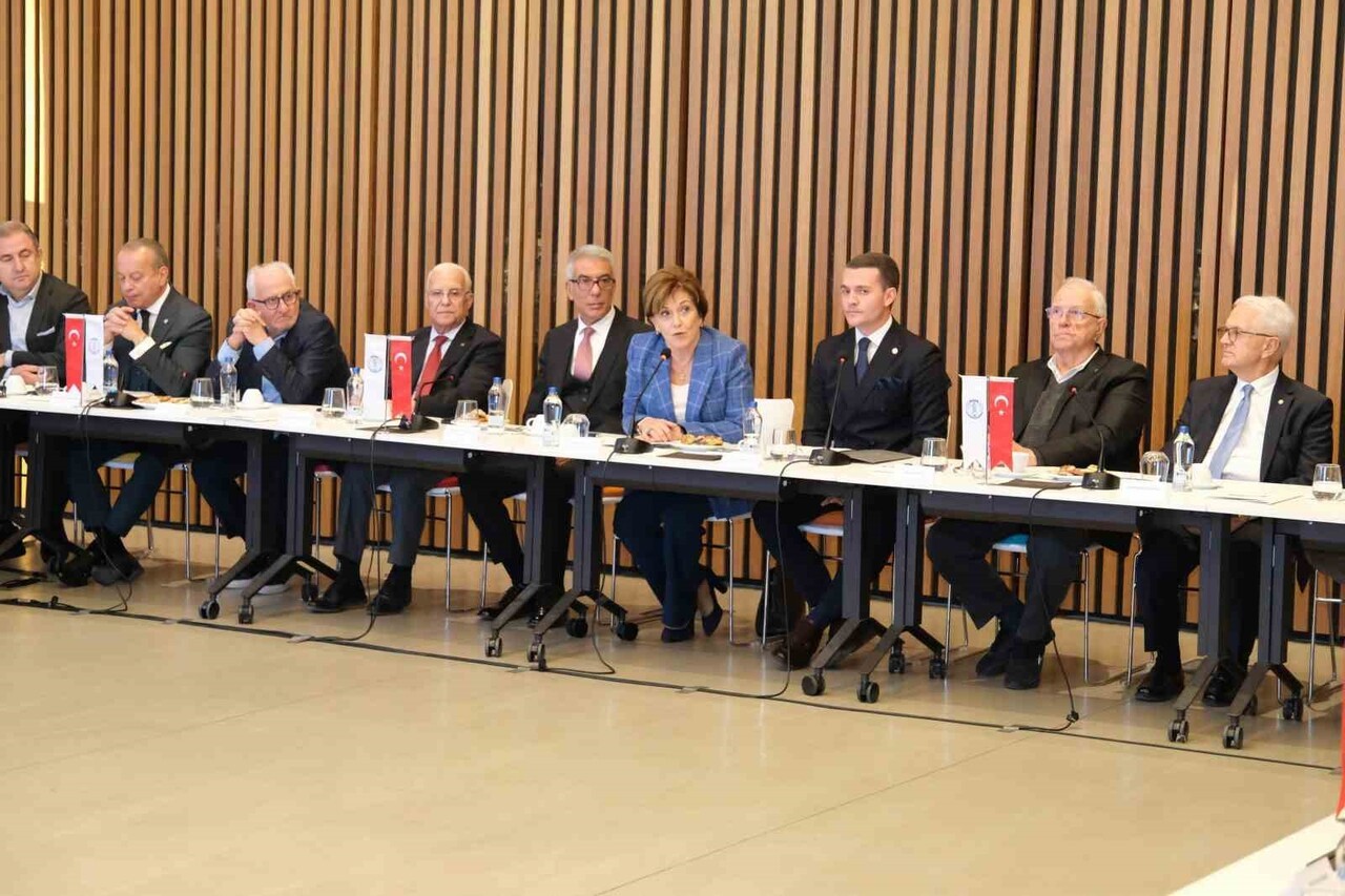 EGİAD, 2025 YILI 2. DANIŞMA KURULU TOPLANTISI’NDA SON 6 AYLIK FAALİYETLERİNİ, 35. YIL...