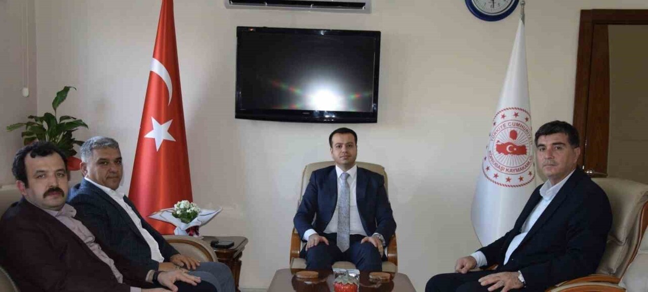 EĞİTİM-BİR-SEN HEYETİ AYRICA KÖPRÜBAŞI KAYMAKAMI BİLAL DOĞAN’I DA MAKAMINDA ZİYARET EDEREK...