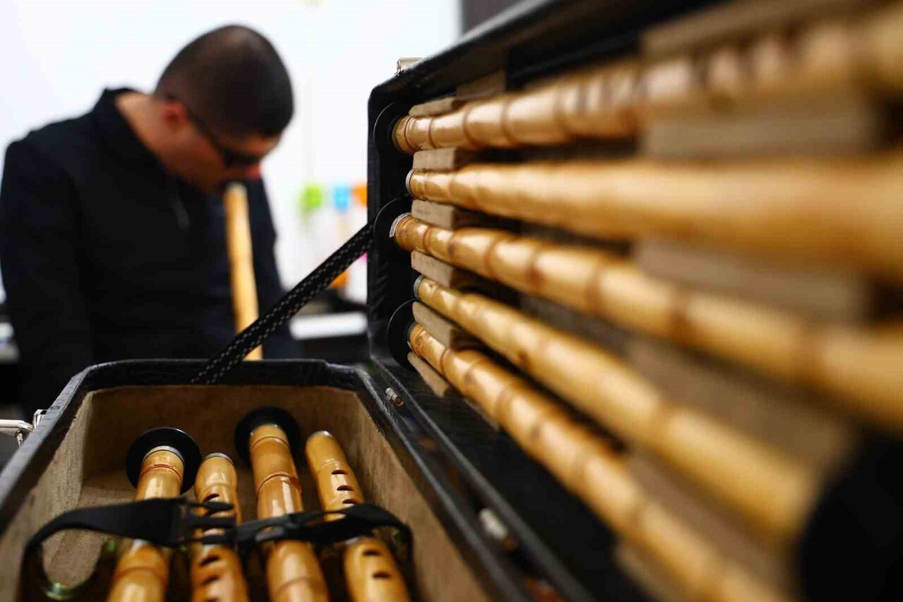 ELAZIĞ'DA YAŞAYAN YAŞAR VE ŞENAY DABAKOĞLU ÇİFTİNİN GÖRME ENGELLİ OĞULLARI MEHMET DABAKOĞLU...