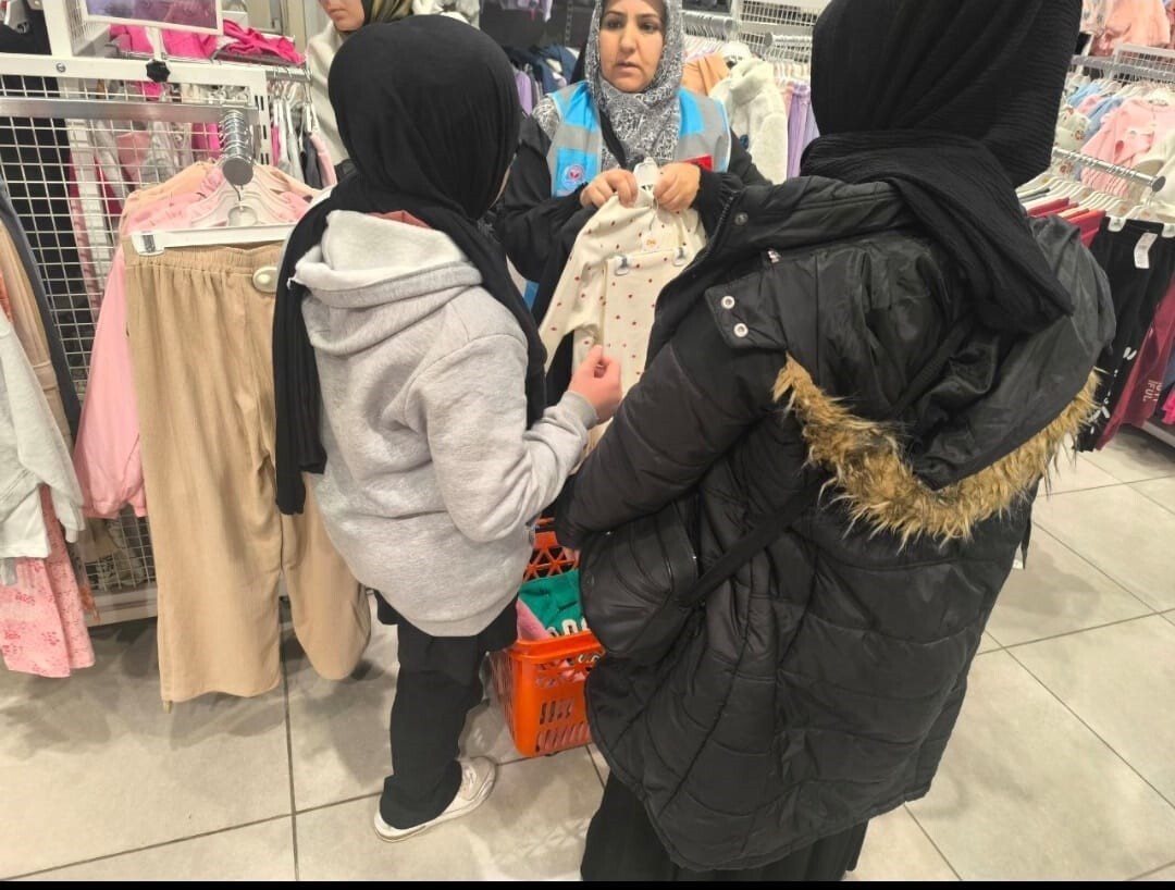 ELAZIĞ’DA  ‘BİR BOT BİR MONT’ KAMPANYASI KAPSAMINDA 150 YETİM ÇOCUĞA KIŞLIK GİYİM YARDIMI...