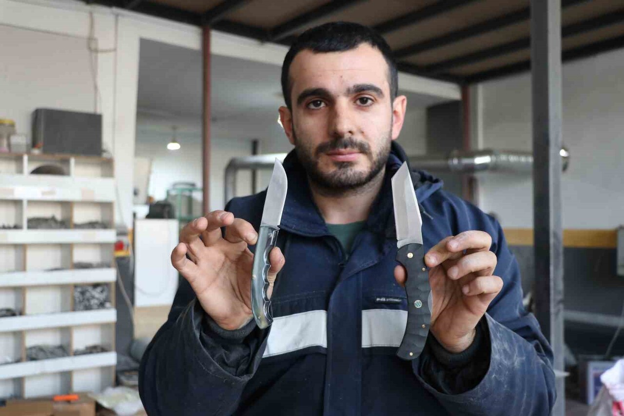 EMRE GÖÇERİ, SİVAS'TA UZUN YILLARDIR BIÇAKÇILIK YAPIYOR