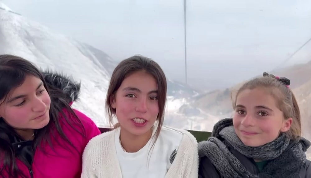 ERZURUM’DA KÖY ÇOCUKLARINI KENT MERKEZİ İLE BULUŞTURMA PROGRAMI KAPSAMINDA PALANDÖKEN KAYAK...