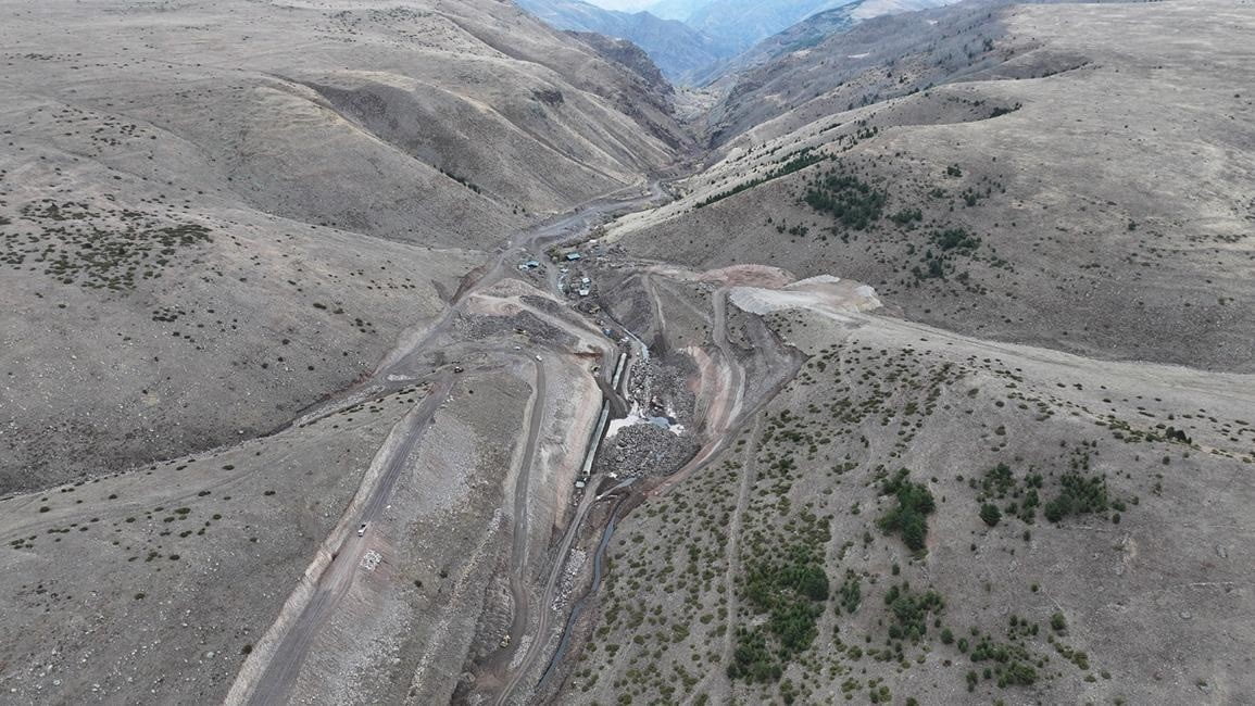 ERZURUM TORTUM DORUKLU BARAJINDA ÇALIŞMALAR DEVAM EDİYOR. DSİ GENEL MÜDÜRÜ MEHMET AKİF BALTA...